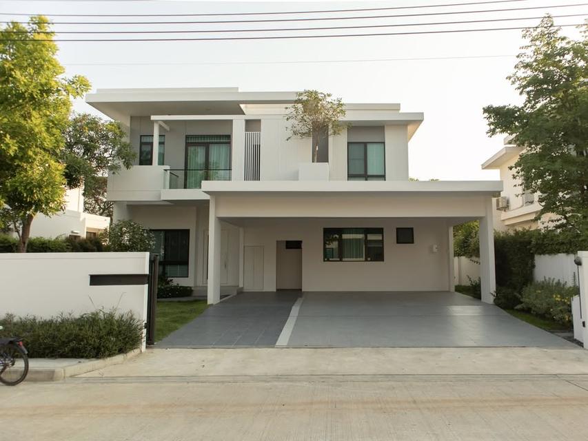 U1502 ให้เช่าบ้านเดี่ยว 2 ชั้น หมู่บ้านมัณฑนา บางนา กม. 15 MANTANA Bangna km.15 บ้านพร้อมเฟอร์ ทำเลดีเดินทางสะดวกเข้าออกได้หลายทาง 1