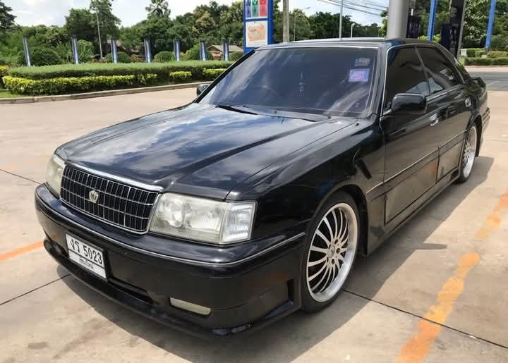 Toyota Crown ปี 1998 3