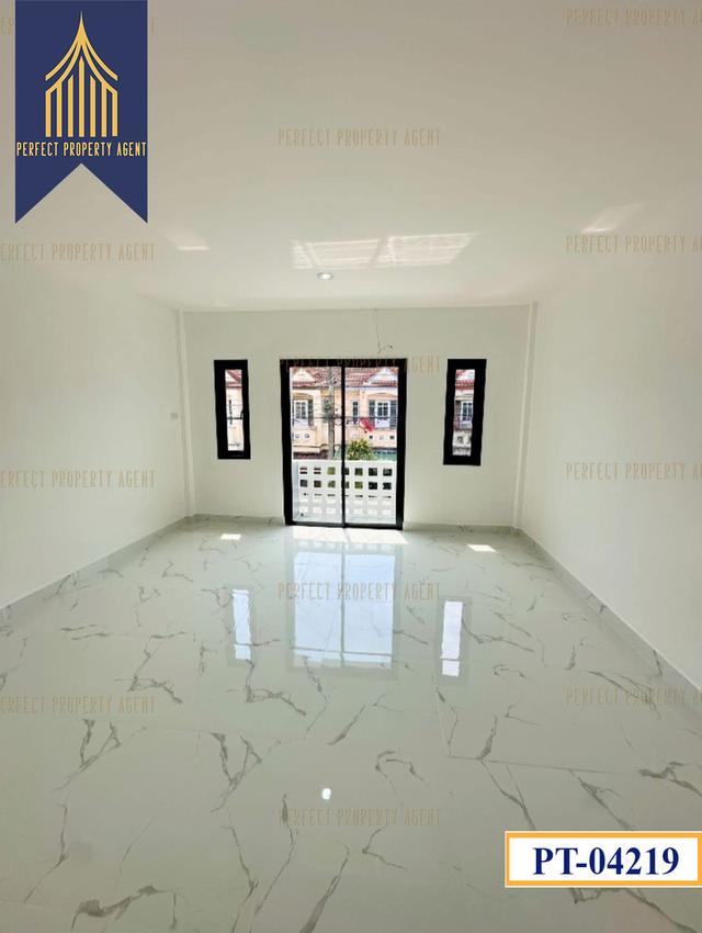 ขาย ทาวน์เฮ้าส์ เคซี 1 หทัยราษฎร์ 39 คลองสามวา ตกแต่งใหม่พร้อมเฟอร์นิเจอร์ ฟรีโอน 14