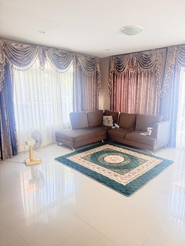 บ้านเดี่ยว 2 ชั้น หมู่บ้านคันทรีโฮม เลค แอนด์พาร์ค ศรีราชา ชลบุรี 9