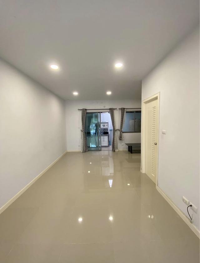 ประกาศ!! ขายบ้าน ทาวน์โฮม 2 ชั้น 3 ห้องนอน 2 ห้องน้ำ 2 2 8