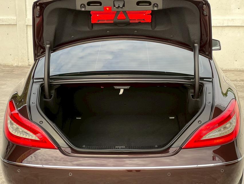 ปี 2012 BENZ CLS-CLASS, 250 โฉม W218 ปี11-18สีน้ำตาล เครื่องดีเซล 18