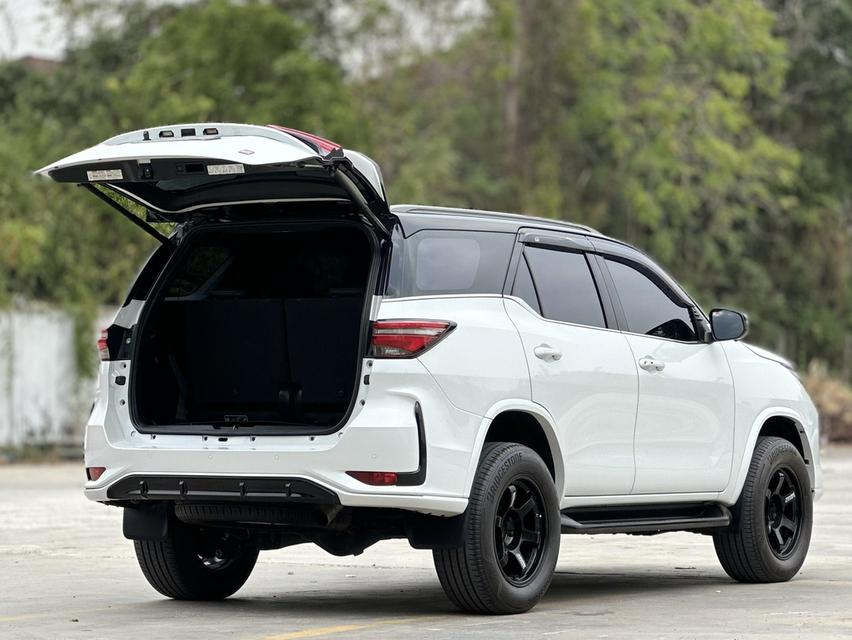 รหัสรถ PAT8803 TOYOTA FORTUNER 2.8 GR SPORT  4WD  ปี 2022 (ท็อปสุดในรุ่น) รูปที่ 5