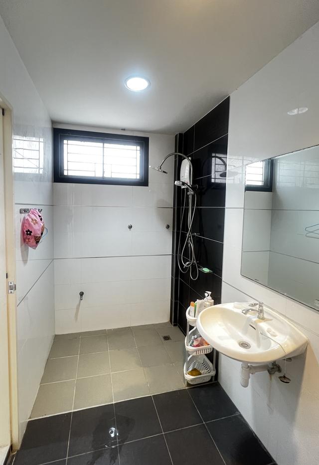 ขายบ้านทาวน์เฮาส์ 2 ชั้น สไตล์โมเดิร์น 10