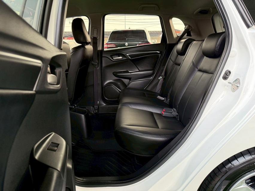 Honda Jazz 1.5 V ปี 2019 สีขาว ไมล์ 48,xxx km (แท้) รูปที่ 10