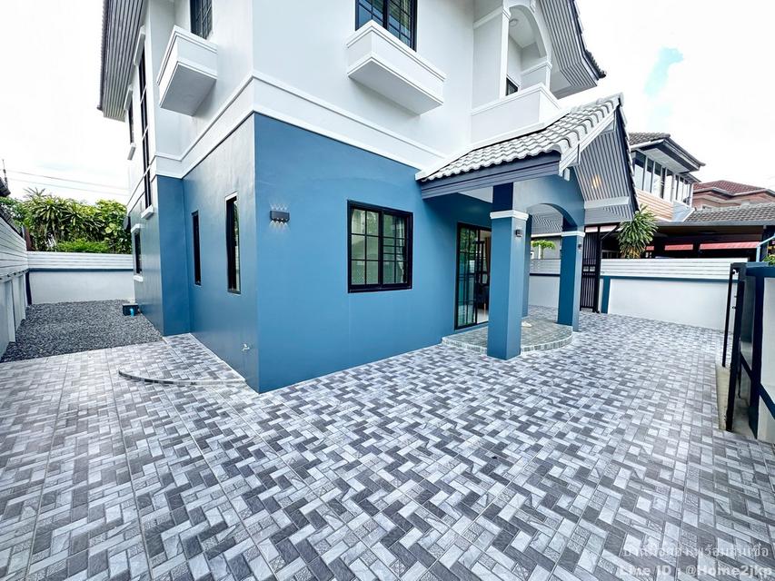 ฟลอร่าวิลล์ สุวินทวงศ์ 10