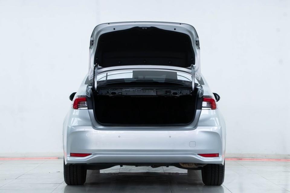 รหัสรถ 2A782  ALTIS 1.8 HYBRID ENTRY 4