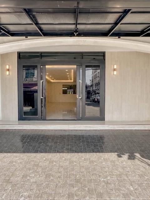 PP483 ขายโฮมออฟฟิศ ทาวน์โฮม 4 ชั้น โครงการ บ้านกลางเมือง ถ.พระราม 9-ลาดพร้าว ถนนประดิษฐ์มนูธรรม รีโนเวทใหม่ สวยพร้อมเข้าอยู่ 2