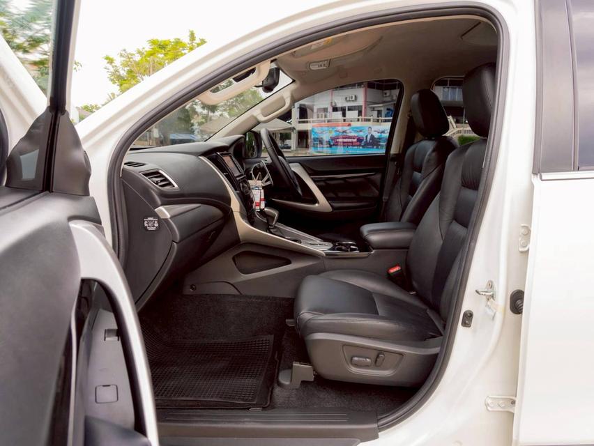 ขาย Mitsubishi Pajero 2.4GT ปี18 16