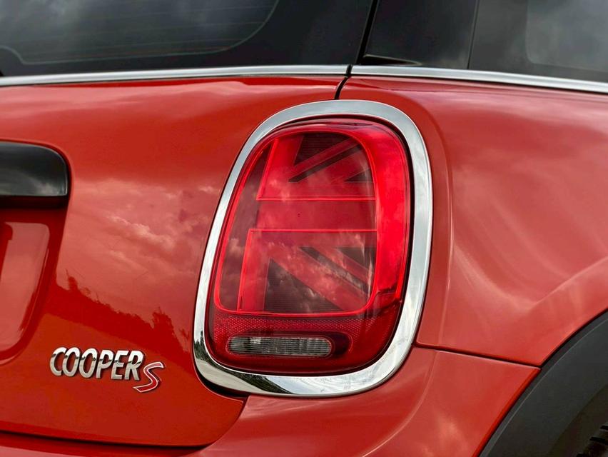 Mini Cooper S Hatch 3 Doors Hightrim F56 LCI ปี 2018 จด 2019 9