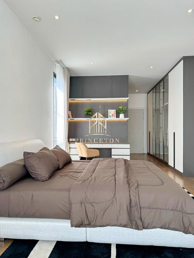 Luxury House For Sale or Rent Malton Gates Krungthep Kreetha 17