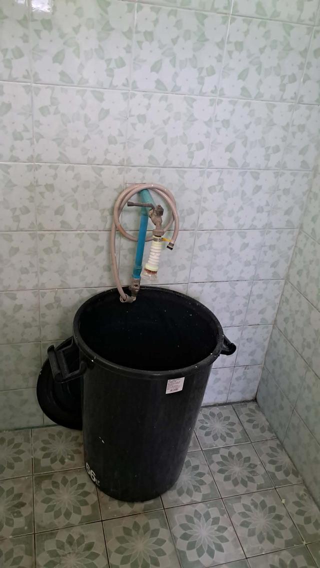 ขายบ้าน 2 หลังพร้อมเฟอร์นิเจอร์ ราคาเพียง 1.5 ลบ. หรือให้เช่าเดือนละ 5,000 บาท 2