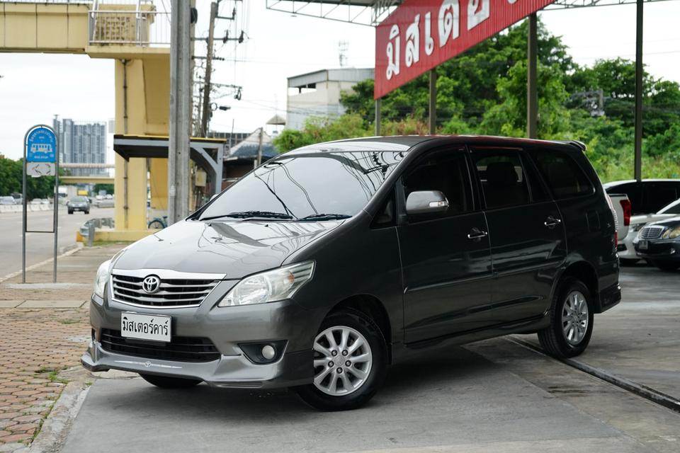 ðĐTOYOTA INNOVA 2.0 V āļāļĩ 2013