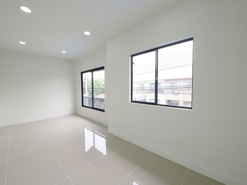 ขายทาวน์เฮ้าส์ 2 ชั้น ม.พฤกษา 54 เฟส 2 ขนาด 17.4 ตร.ว. 3นอน 2น้ำ 1จอดรถ [คลองถนน-บางบัวทอง] ขาย 1.65ล้าน 17