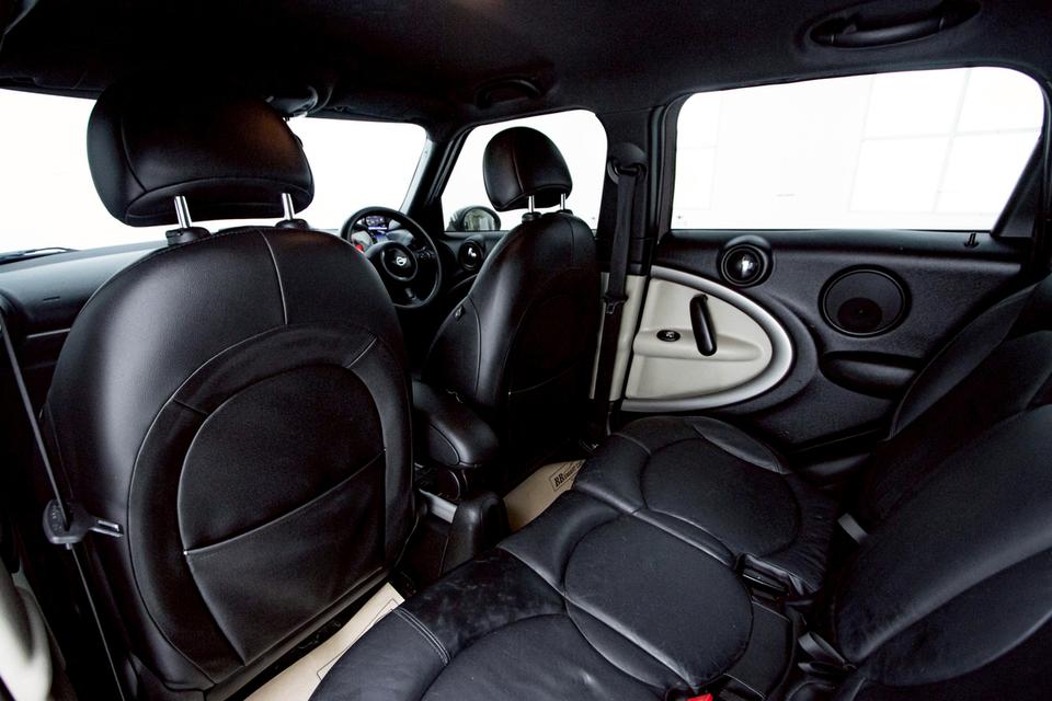 MINI COOPER 2.0 D COUNTRY MAN LOOK 2  2015  7