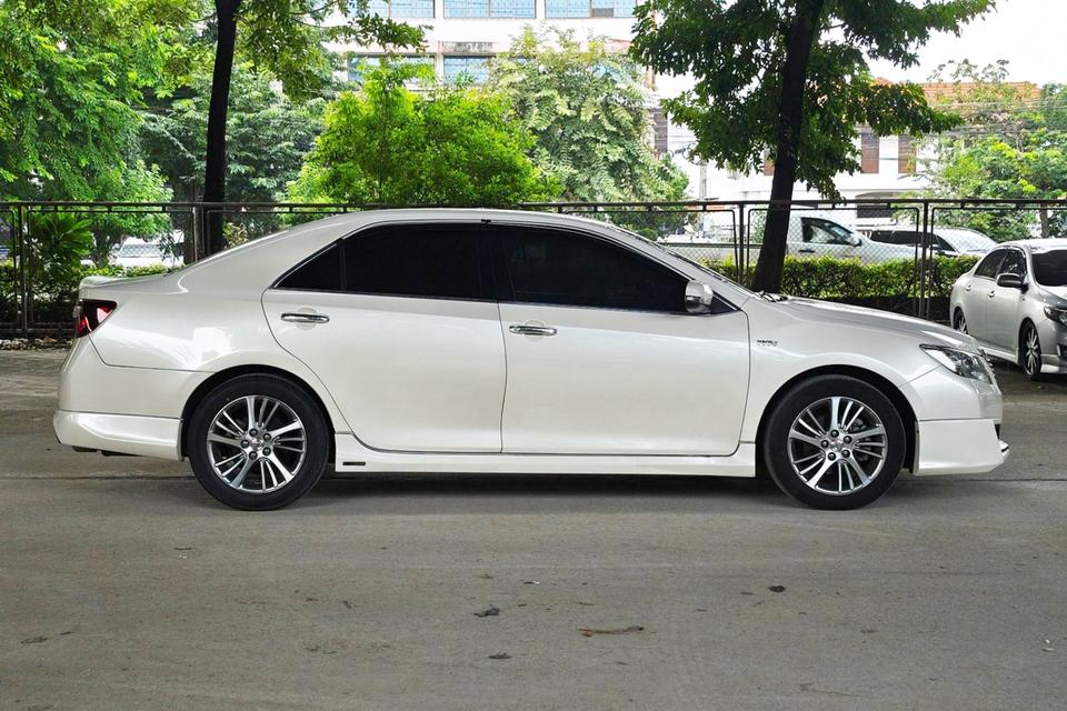 🚗 2015 Toyota CAMRY 2.0 G EXTREMO AT รูปย่อยที่ 4