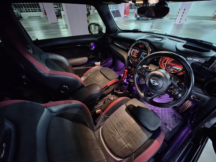 MINI JOHN COOPER WORKS ปี2016 10
