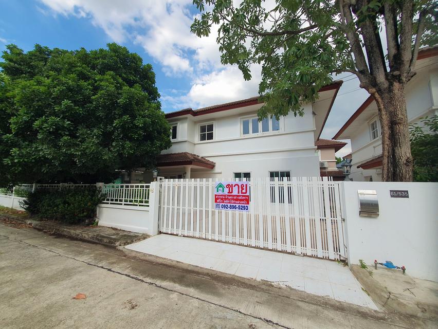 ขายด่วน บ้านเดี่ยวไซส์ใหญ่ 103 ตรว.มบ.โรยัลปาร์ควิลล์ สุวินทวงศ์ 44 พร้อมอยู่ ติดถนนใหญ่ 1