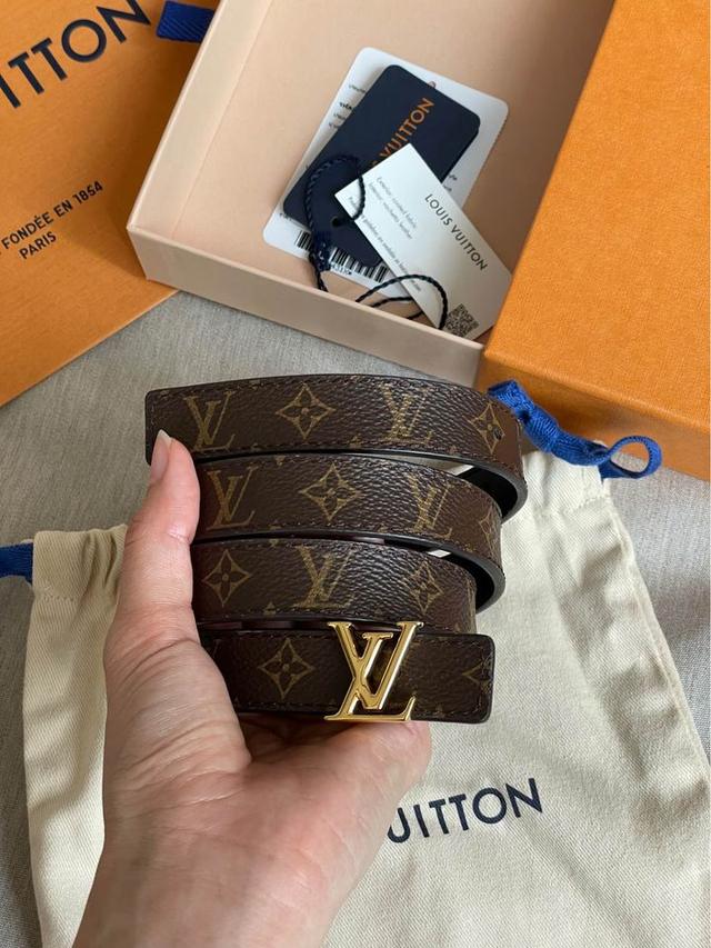 ปล่อยเข็มขัด LV