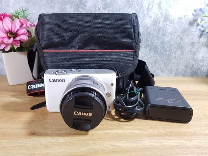 Canon EOS M10