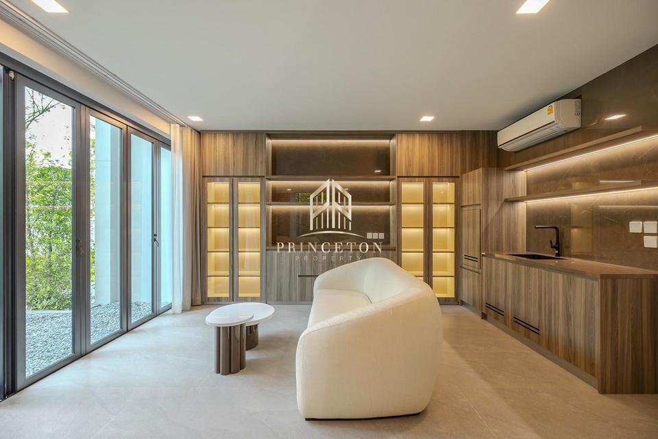 Luxury House For Sale or Rent Vive Krungthep Kreetha 11
