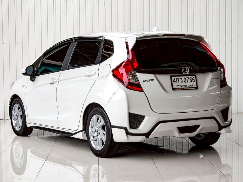 Honda Jazz 1.5 i-VTEC V+ ปี2015 โฉม ปี14-ปัจจุบัน เกียร์ออโต้ 9