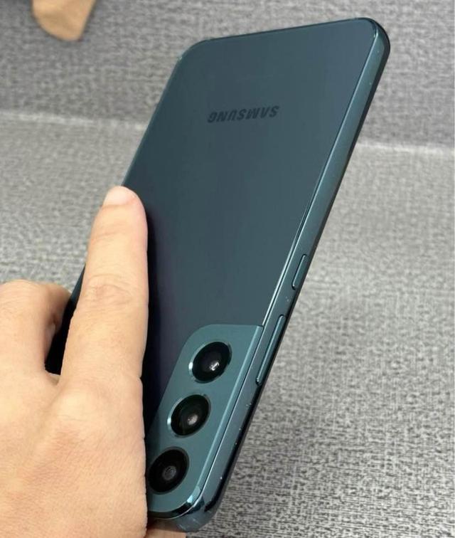 ส่งต่อ Samsung Galaxy S22 ใหม่มากเทียบ มือ 1 3