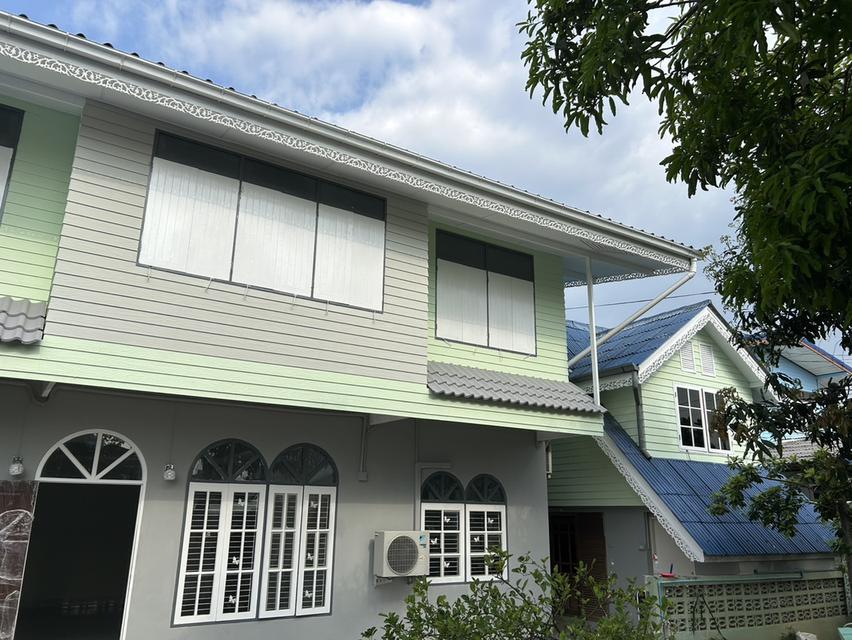 ขายบ้านสวน 2 หลัง พร้อมโกดัง 1 หลัง (หลังบ้านติดน้ำ) ซอยบางแวก 120 กรุงเทพ 2