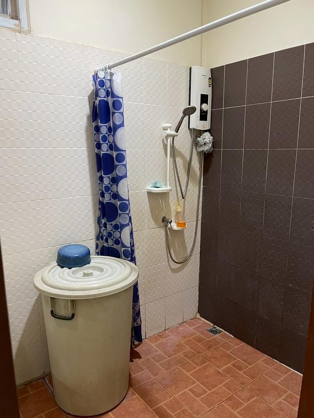 ขายอาหารพานิช 2 ชั้นติดถนน 16