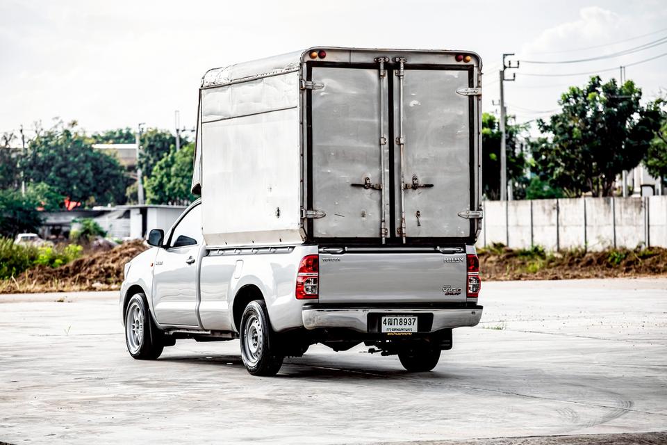 TOYOTA HILUX VIGO 2.7 J STANDARD CAB ปี 2015 สีเทา มือเดียว 8