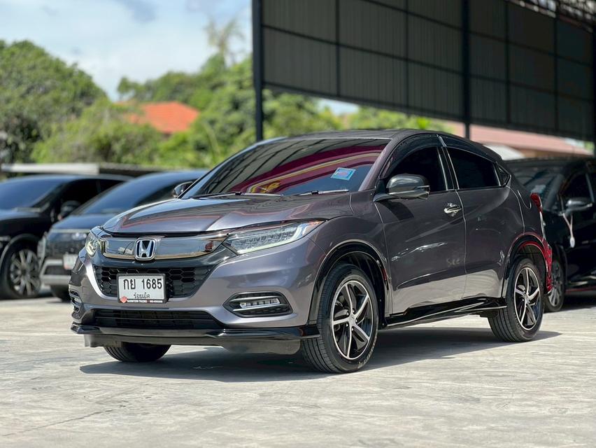 ปี 2019 HONDA HRV, 1.8 RS โฉม ปี14-21 สีเทา เครื่องยนต์เบนซิน ไมล์แท้ 26,443 km.