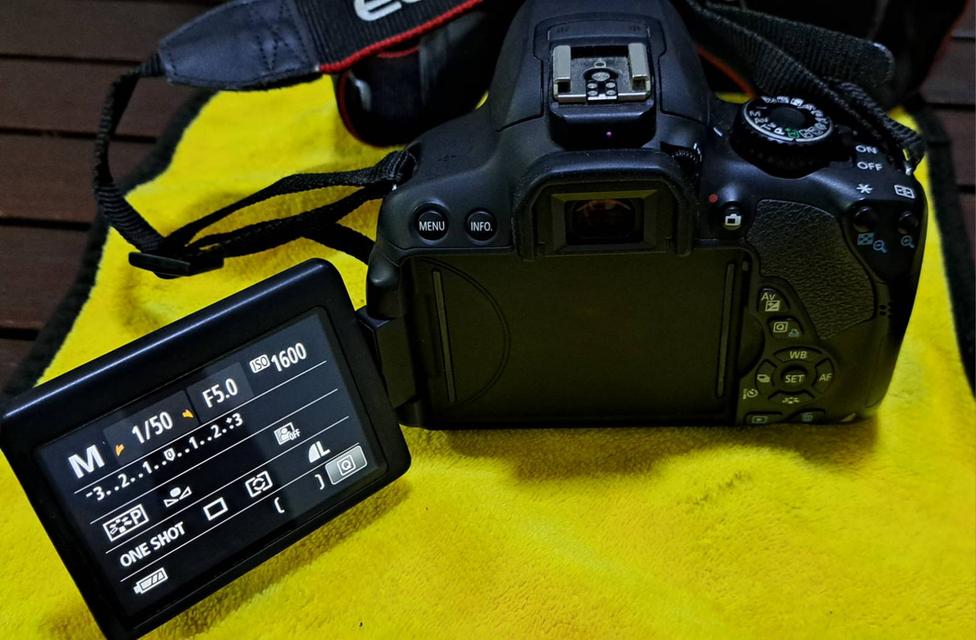 Canon EOS 650D มือสอง สภาพสวยๆ 1
