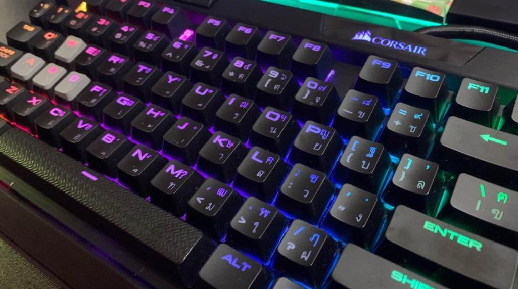 คีย์บอร์ด Corsair K70 RGB MK2 บลูสวิต