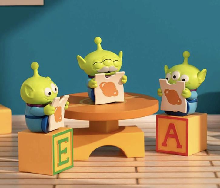 Pixar Alien Party Games Series Scene Sets 1