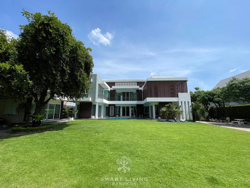 บ้านหรู เลือกอยู่เองหรือปล่อยเช่ารับรายได้ทันที สัญญาถึงสิ้นปี 2569 พร้อมสระว่ายน้ำส่วนตัว พื้นที่ขนาดใหญ่ ใกล้แฟชั่นไอส์แลนด์ 1