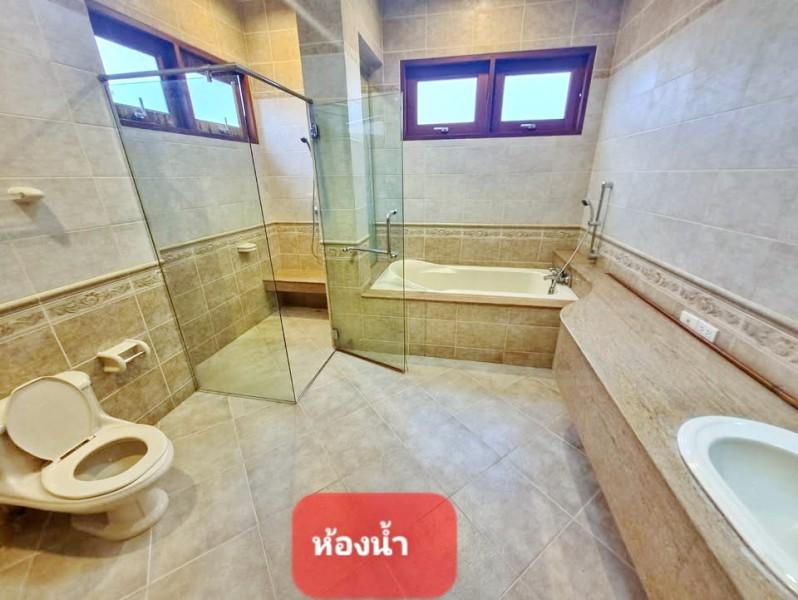 ให้เช่าบ้านเดี่ยว 2 ชั้น ใกล้ม.ราชภัฏจันทรเกษม 1.5 กม. รัชดาภิเษก32-38 โลตัส วังหิน ทำเลศักยภาพใจกลางเมือง 3 นอน 4 น้ำ โ 5