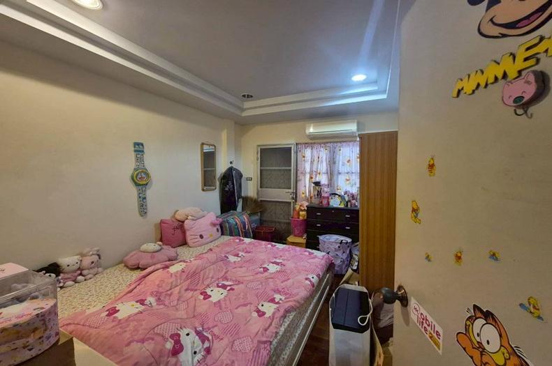 ทาวน์เฮาส์ หมู่บ้านบางใหญ่ซิตี้ (ซอย15) เนื้อที่ 18 ตร.ว. ใกล้ตลาดบางใหญ่ ถนนกาญจนาภิเษก ตำบลเสาธงหิน อำเภอบางใหญ่ นนทบุรี 18