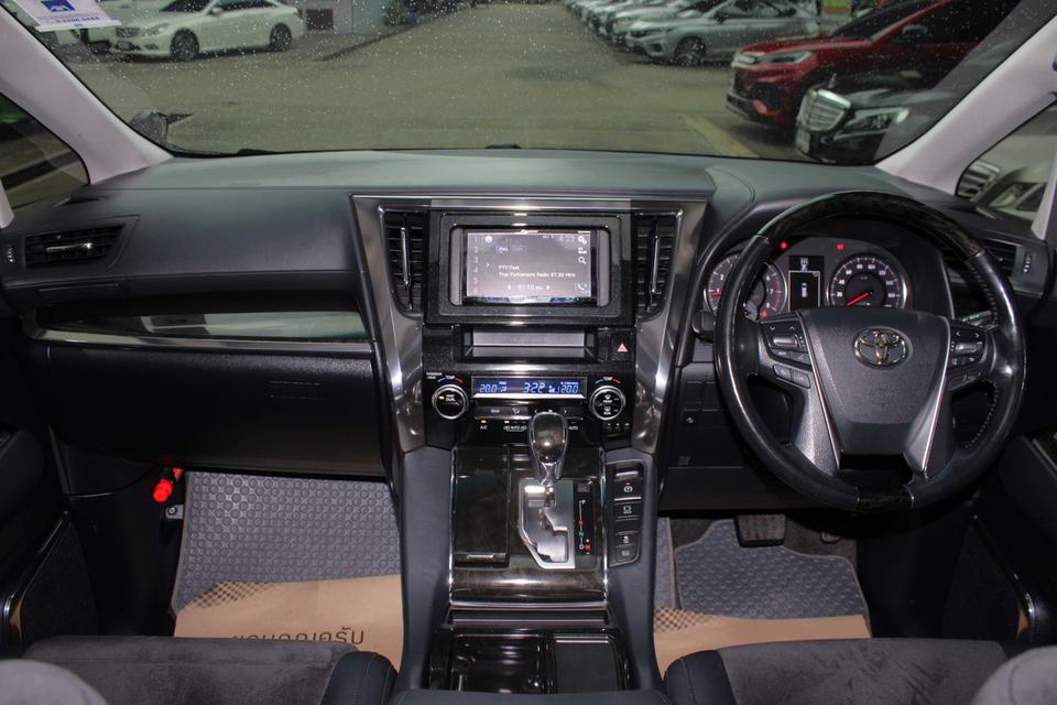 2016  TOYOTA VELLFIRE 2.5 ZG EDITION 10