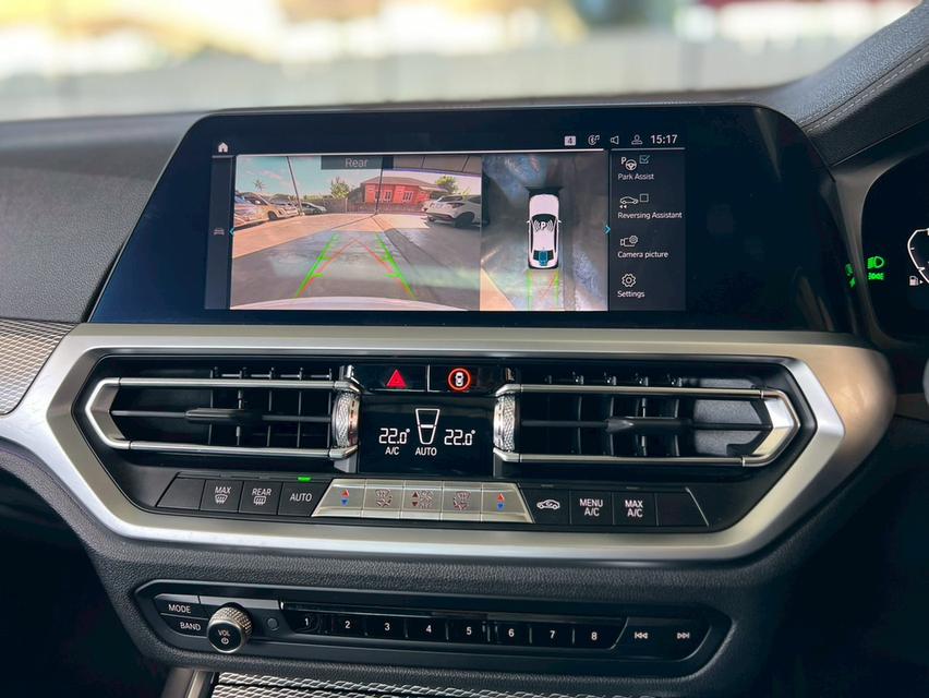 BMW SERIES3 330e M SPORT ปี 2020 13