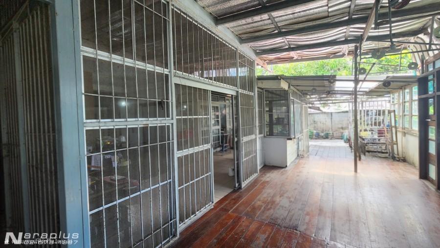 68121188 : ขายบ้านเดี่ยว 2 ชั้น พร้อมสวนลอยฟ้า สามารถทำธุรกิจร้านอาหารได้ ขนาด 75  ตารางวา  หมู่บ้าน สีวลี 12