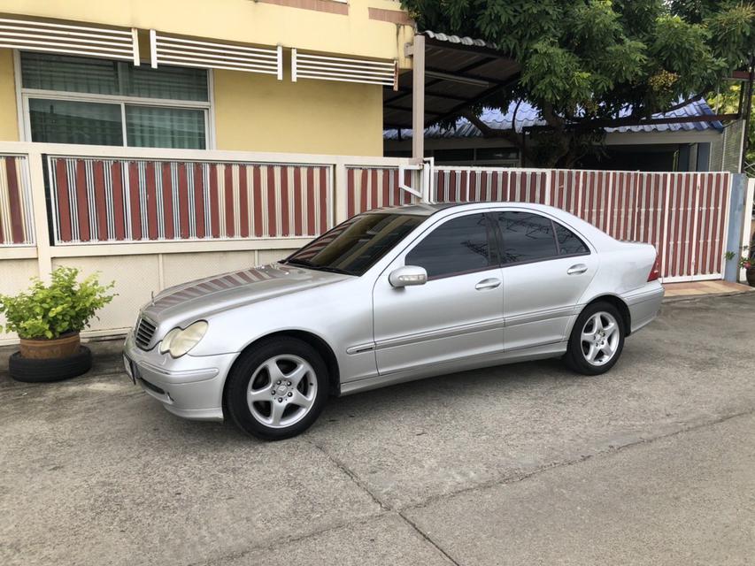 Benz c200 com รถสวย สภาพดี 4