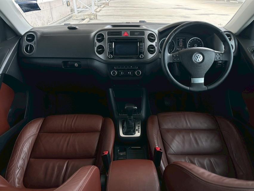 Volkswagen Tiguan TDi 4Motion 2.0L Diesel Turbo Panaromic Glass Roof  14