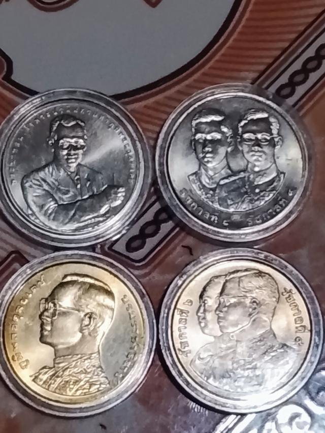 เหรียญกษาปณ์ที่ระลึกรัชกาลที่ 9 เหรียญ 20 บาทวาระสำคัญๆ 4 วาระสี่เเหรียญยกเซ็ตไม่ผ่านใช้พร้อมตลับ