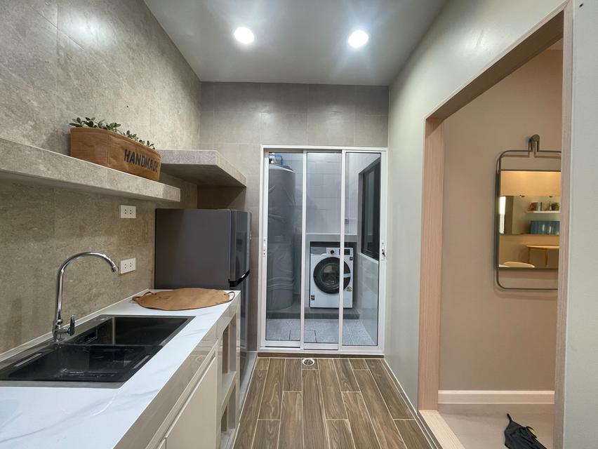 เดอะ ธาม อ่อนนุช-มอเตอร์เวย์ 6