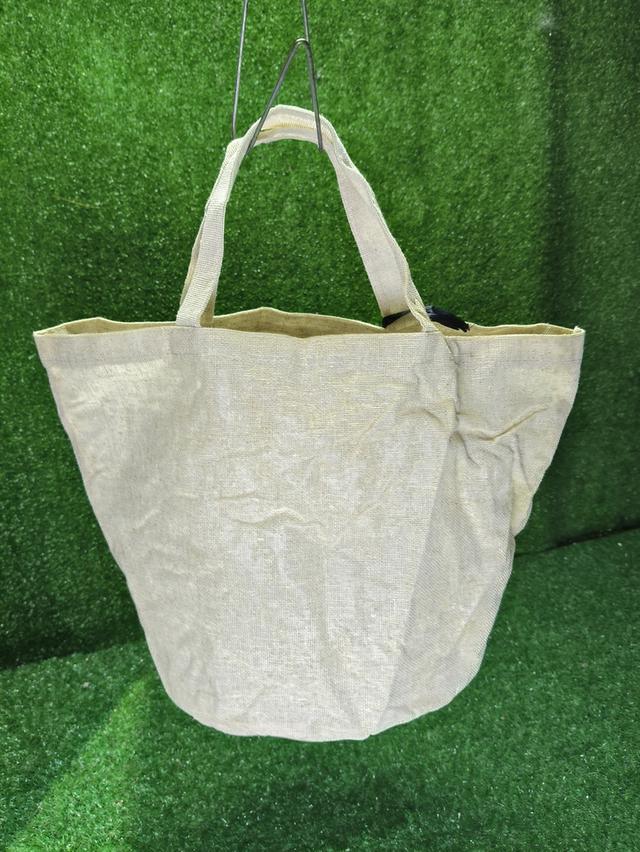 Chanel Dans Les Serres de Canel Linen Bag