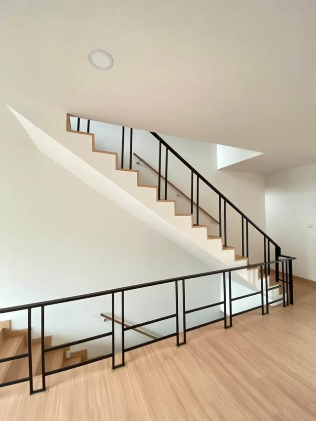 🏢 ให้เช่าสำนักงาน/Office 3 ชั้น ทำเลแม่เหียะ-หางดง ใกล้ตลาดแม่เหียะเพียง 2.3 กม. 3-Storey Office Space for Rent 2