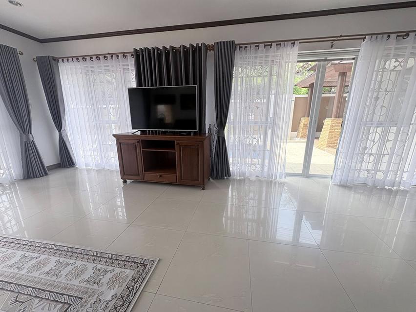 Beautiful Thai-Style Pool Villa for Rent – Chalong Phuket 5