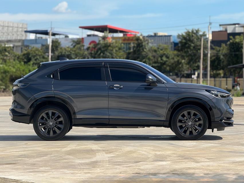 HONDA HRV Wagon 4dr e:HEV RS E-CVT FWD 1.5i (Hybrid) Y22 สีเทาดำ   ออโต้  7
