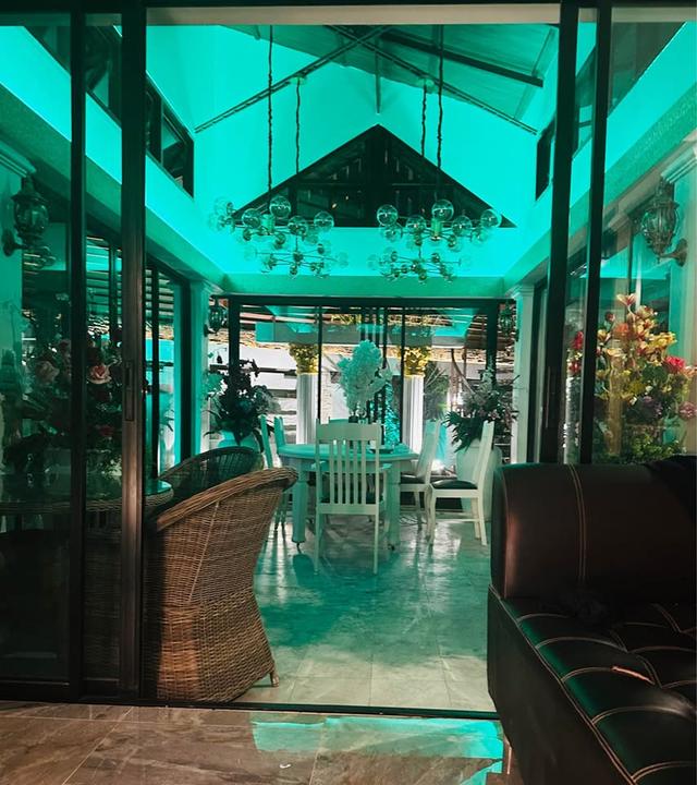 🏡 บ้านเดี่ยวชั้นเดียวหลังใหญ่ สไตล์โรมัน ทำเลเศรษฐกิจหลัก เดินทางสะดวก #สันกำแพง ราคา 60,000 บาท/เดือน ✨ 清迈山甘烹单层独栋罗马风格别墅出租 6 卧室 6 卫生间 – 租金 60,000 泰铢/ 11