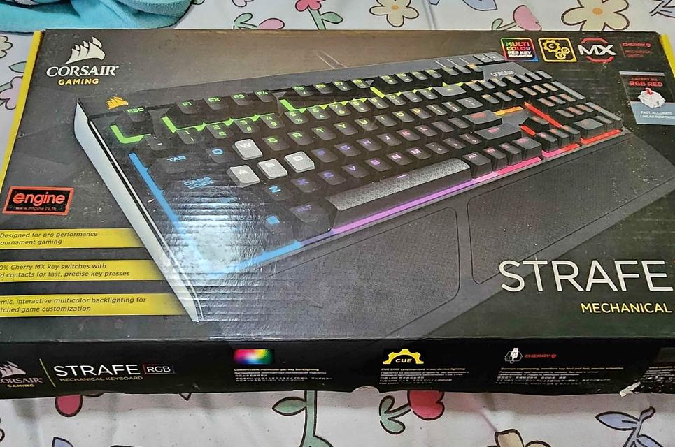 คีย์บอร์ด Corsair Strafe Rgb แท้